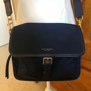 NWOT Tory Birch Perry Colorblock Nylon Convertble Cross Body Bag, Navy